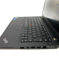 Lenovo ThinkPad T460s - idealny do biznesu i codziennego użytku Szukasz wydajnego, wytrzymałego i stylowego laptopa? Lenovo ThinkPad T460s to doskonały wybór dla osób, które potrzebują niezawodnego urządzenia do pracy i rozrywki.