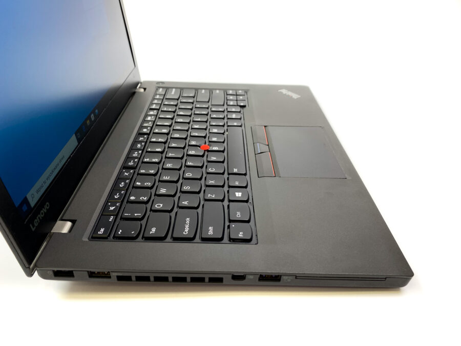 Lenovo ThinkPad T460 - idealny do biznesu i codziennego użytku Szukasz wydajnego, wytrzymałego i stylowego laptopa? Lenovo ThinkPad T460 to doskonały wybór dla osób, które potrzebują niezawodnego urządzenia do pracy i rozrywki.