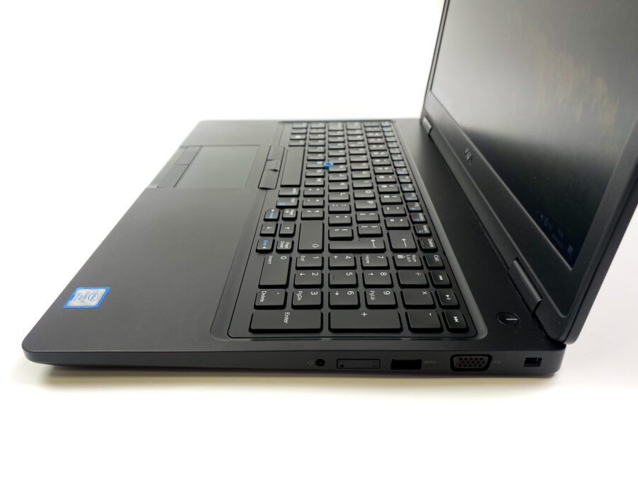Dell Latitude 5591: Wydajność i mobilność w jednym
