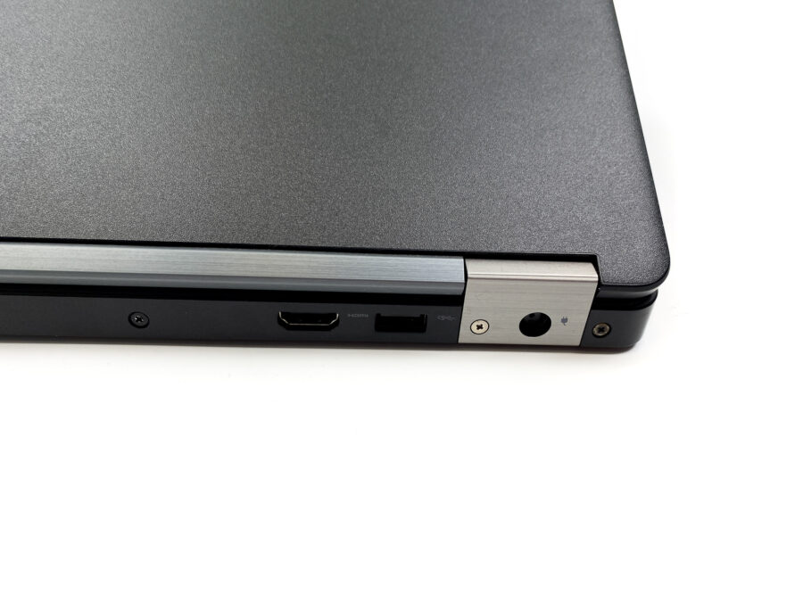 Dell Latitude e5470 - Wydajny i niezawodny laptop dla biznesu i codziennych zastosowań