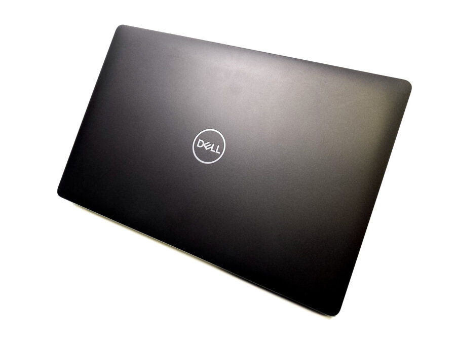 Dell Precision 3541 – Wydajność i mobilność dla profesjonalistów