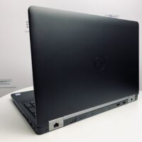 Dell Latitude 5580 - Wydajny i bezpieczny laptop dla biznesu i codziennych zastosowań