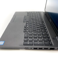 Dell Latitude 5501 - Wydajność i bezpieczeństwo w podróży