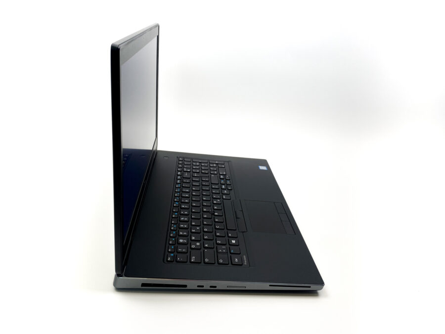 IMG_5111 Dell Precision 7730 - Wydajność i mobilność w jednym