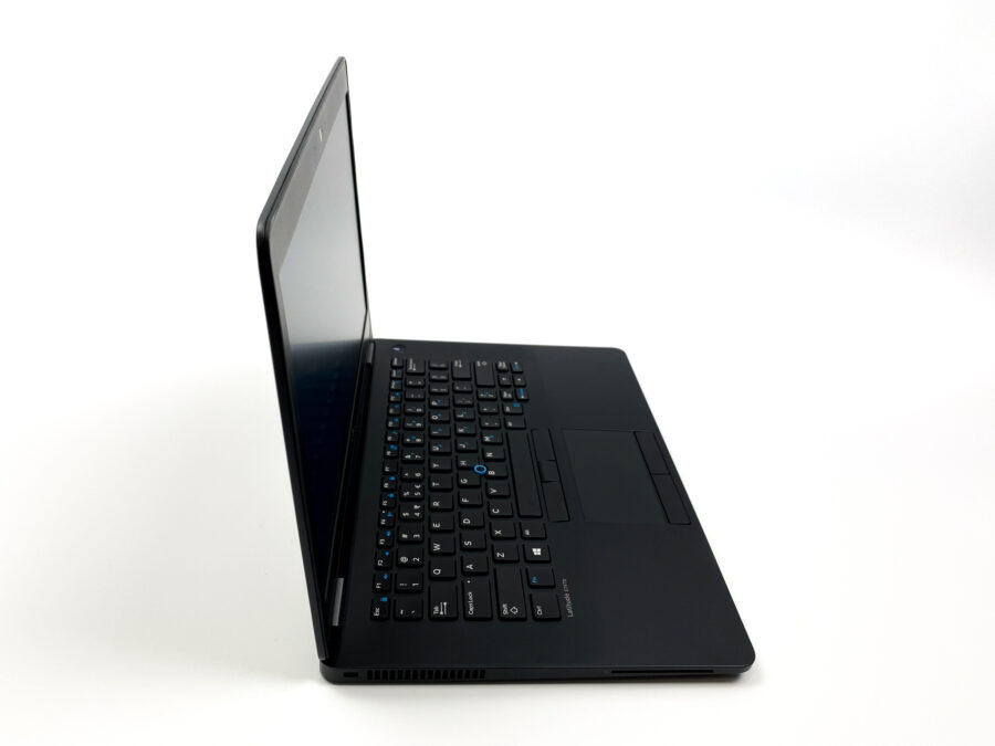 Dell Latitude e7470 - Wydajność i mobilność w biznesowym wydaniu Szukasz laptopa, który łączy w sobie wysoką wydajność, mobilność i bezpieczeństwo? Dell Latitude e7470 to idealny wybór dla profesjonalistów, którzy potrzebują niezawodnego urządzenia do pracy w biurze, w podróży i w domu.