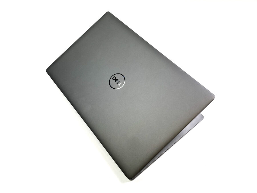 IMG_0454 Dell Precision 3561: Wydajność dla profesjonalistów