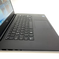 Dell XPS 15 7590: Wydajny i wszechstronny laptop