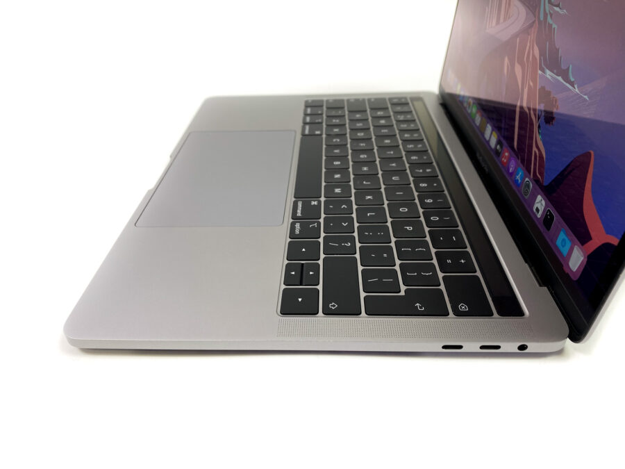 012 Apple MacBook Pro A1989 – Moc i mobilność w jednym