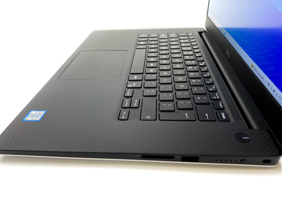 Dell Precision 5540 – Wydajność i mobilność dla profesjonalistów