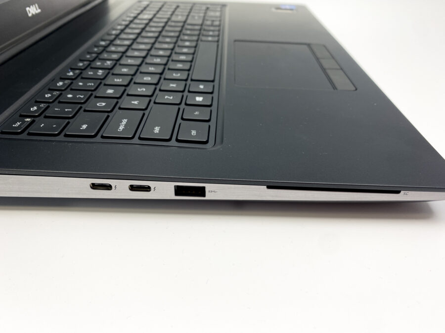 Dell Precision 7760 - Moc i mobilność dla wymagających