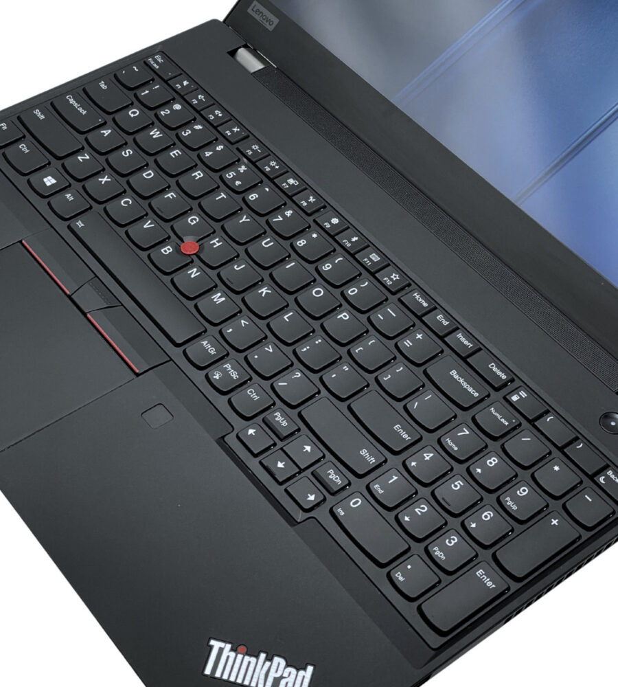 Lenovo ThinkPad T590 US (6) Lenovo ThinkPad T590 klawiatura z blokiem numerycznym i TrackPointem