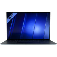 Laptop Dell XPS 15 9510 widok od przodu z włączonym ekranem Full HD plus
