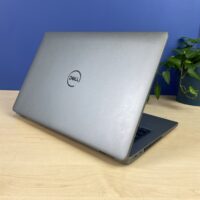 Dell Latitude 5420 - Wydajność i mobilność dla wymagających Szukasz laptopa, który sprosta Twoim wyzwaniom biznesowym i zapewni komfort pracy w podróży? Dell Latitude 5420 to idealny wybór dla osób, które potrzebują wydajnego i mobilnego urządzenia.