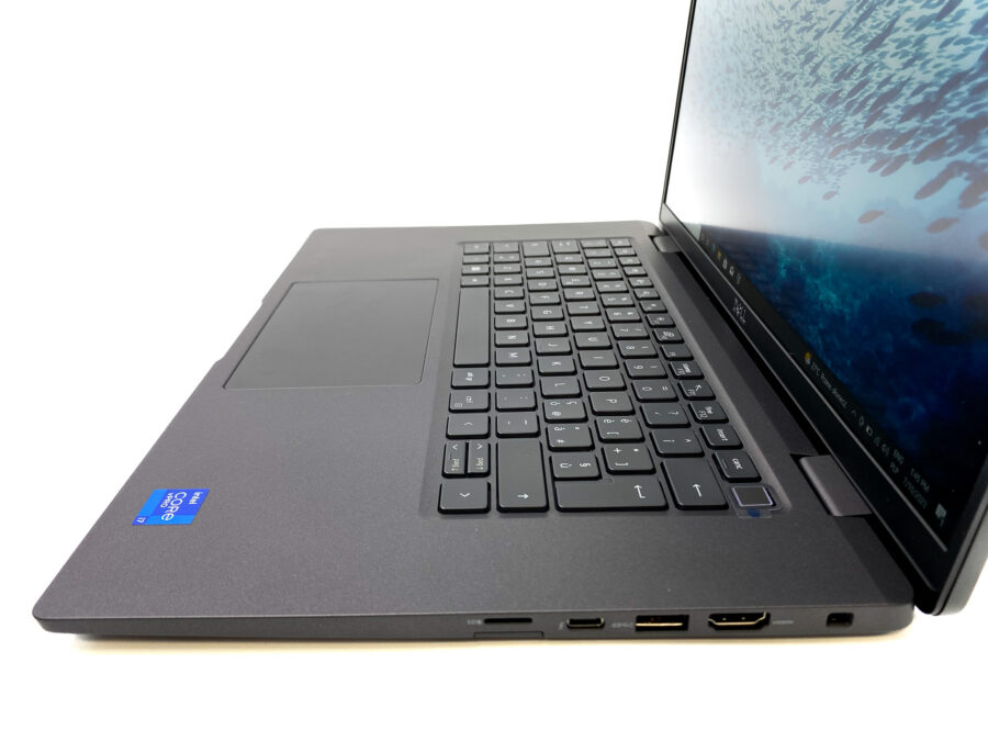 Dell Latitude 7520: Wydajność i bezpieczeństwo w biznesowym wydaniu