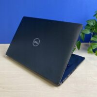 Dell Latitude 5400 - Wydajność i mobilność dla biznesu Szukasz laptopa, który zapewni Ci wydajność i mobilność niezbędną w codziennej pracy? Dell Latitude 5400 to idealny wybór dla profesjonalistów, którzy potrzebują niezawodnego urządzenia do pracy w biurze, w podróży i w domu.