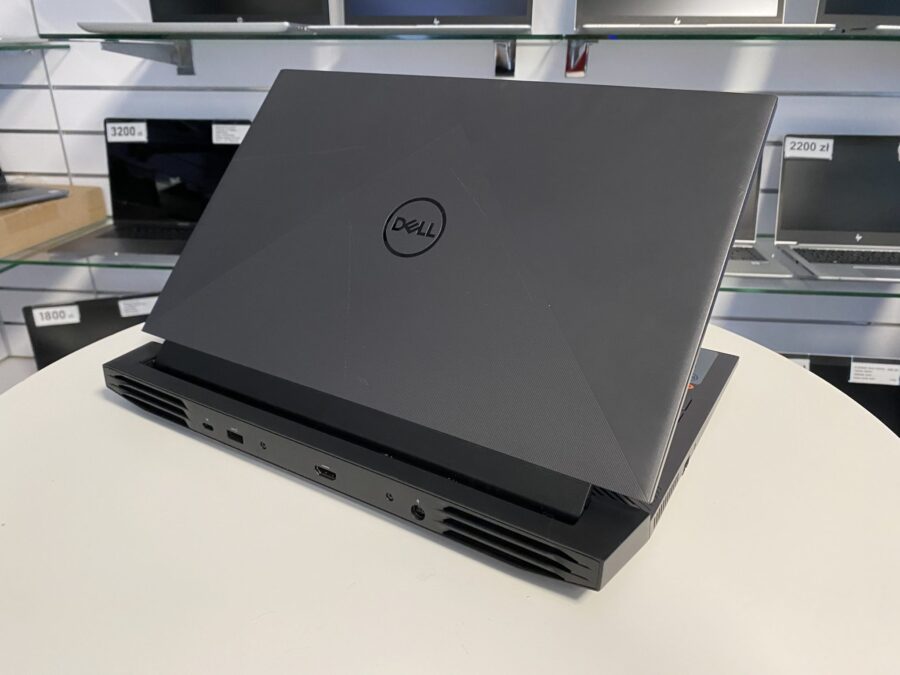 Dell G15 5520 - Moc i wydajność w kompaktowej obudowie Szukasz laptopa, który poradzi sobie z każdym wyzwaniem? Dell G15 5520 to idealny wybór dla graczy, studentów i kreatywnych profesjonalistów, którzy potrzebują mocnego i wydajnego urządzenia.