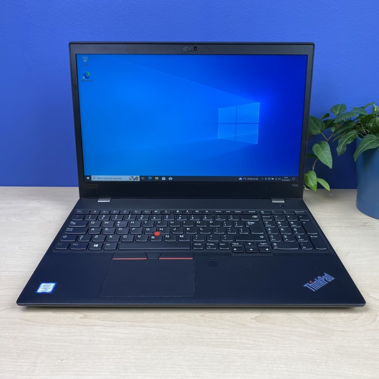 Lenovo ThinkPad T580: Idealny dla profesjonalistów w podróży Szukasz laptopa, który łączy w sobie wydajność, niezawodność i komfort użytkowania? Lenovo ThinkPad T580 to idealny wybór dla profesjonalistów, którzy potrzebują niezawodnego urządzenia do pracy w podróży.