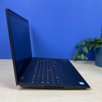 Lenovo ThinkPad T580: Idealny dla profesjonalistów w podróży Szukasz laptopa, który łączy w sobie wydajność, niezawodność i komfort użytkowania? Lenovo ThinkPad T580 to idealny wybór dla profesjonalistów, którzy potrzebują niezawodnego urządzenia do pracy w podróży.