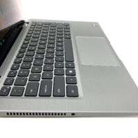 Dell Latitude 7430 2w1: Wydajność i wszechstronność w podróży