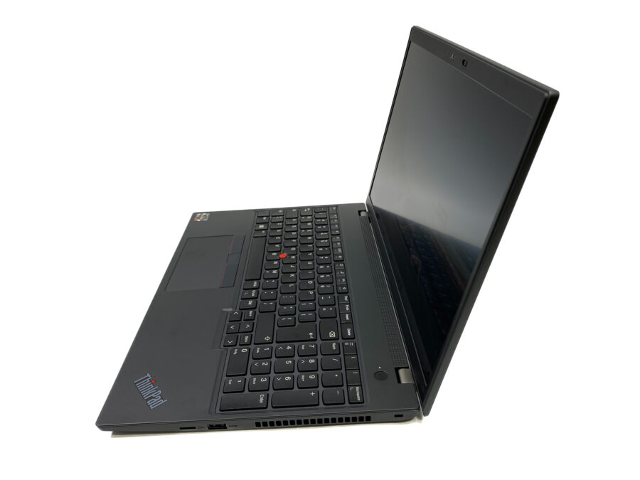 Lenovo ThinkPad L15 Gen 4: Twój niezawodny kompan w biznesie Złap okazję: Nowy laptop Lenovo ThinkPad L15 Gen 4 w oryginalnym pudełku! Szukasz niezawodnego i wydajnego laptopa w super cenie? Mamy dla Ciebie idealną ofertę!