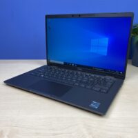 Dell Latitude 7420 2w1 to idealny wybór dla przedsiębiorców ceniących wydajność, bezpieczeństwo i wszechstronność. Dell Latitude 7420 2w1: Wszechstronność i mobilność dla biznesu Poznaj Dell Latitude 7420 2w1 - smukły i lekki laptop biznesowy, który łączy w sobie wydajność, mobilność i wszechstronność. Ten 14-calowy notebook z procesorem Intel Core i7 11. generacji i 16 GB pamięci RAM poradzi sobie z każdym zadaniem, a długi czas pracy baterii (do 13 godzin) zapewni Ci swobodę pracy przez cały dzień.