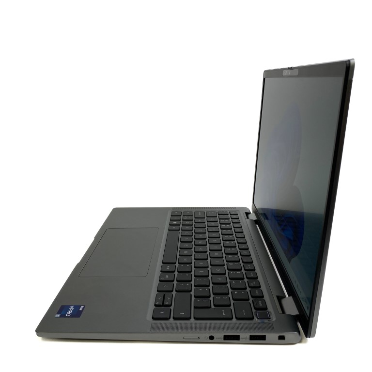 Dell Latitude 7440 - Wydajność i mobilność w jednym Szukasz laptopa, który zapewni Ci płynną pracę i rozrywkę w każdym miejscu? Dell Latitude 7440 to idealny wybór dla osób ceniących wydajność, mobilność i komfort użytkowania.