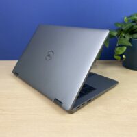 Laptop Biznesowy Dell Latitude 5330 - Wydajność i Elegancja w Jednym! Szukasz laptopa, który sprosta wyzwaniom biznesu? Wybierz Dell Latitude 2w1 5330 - potężny model z procesorem Intel Core i5-1245U i 8 GB RAM, który zapewni Ci płynną pracę nawet z najbardziej wymagającymi programami.