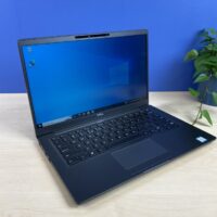 Dell Latitude 7400 - biznesowa bestia? Szukasz laptopa biznesowego, który łączy w sobie wydajność, mobilność i elegancki design? Dell Latitude 7400 może być dla Ciebie idealnym wyborem!