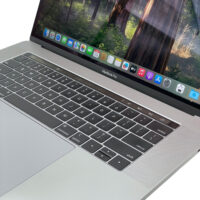Apple MacBook Pro A1990 i9