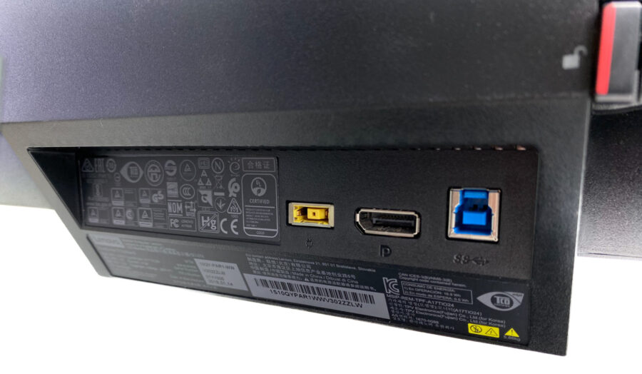 IMG_2912 Lenovo ThinkCentre TIO 24 Gen 3