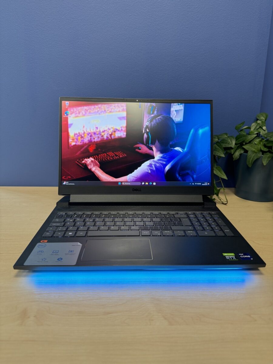 Dell Inspiron G15 5521 (2) Laptop Dell G15 5521