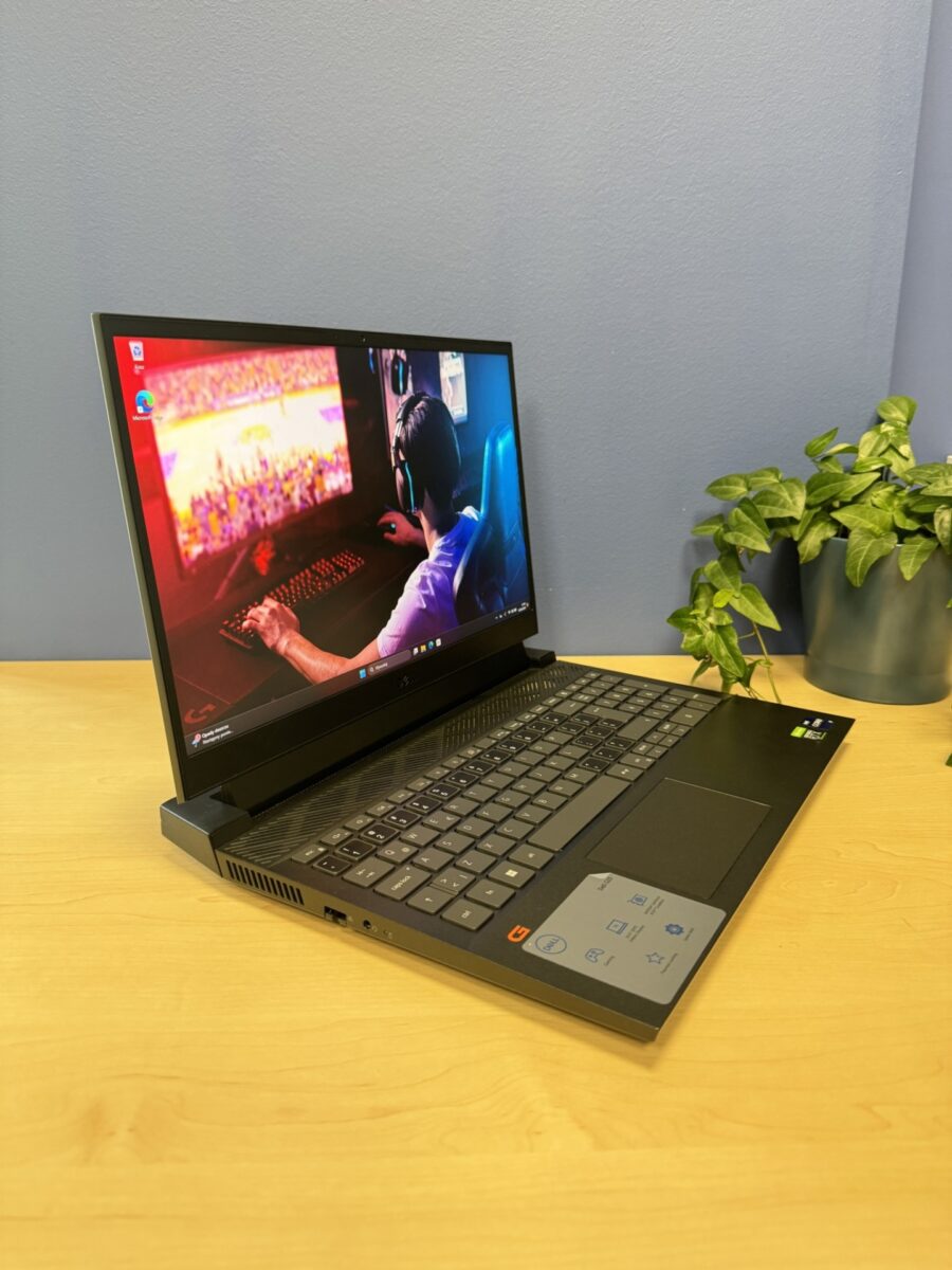 Dell Inspiron G15 5521 (4) Laptop Dell G15 5521