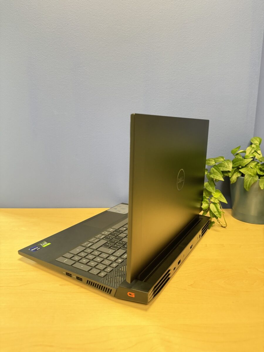 Dell Inspiron G15 5521 (7) Laptop Dell G15 5521