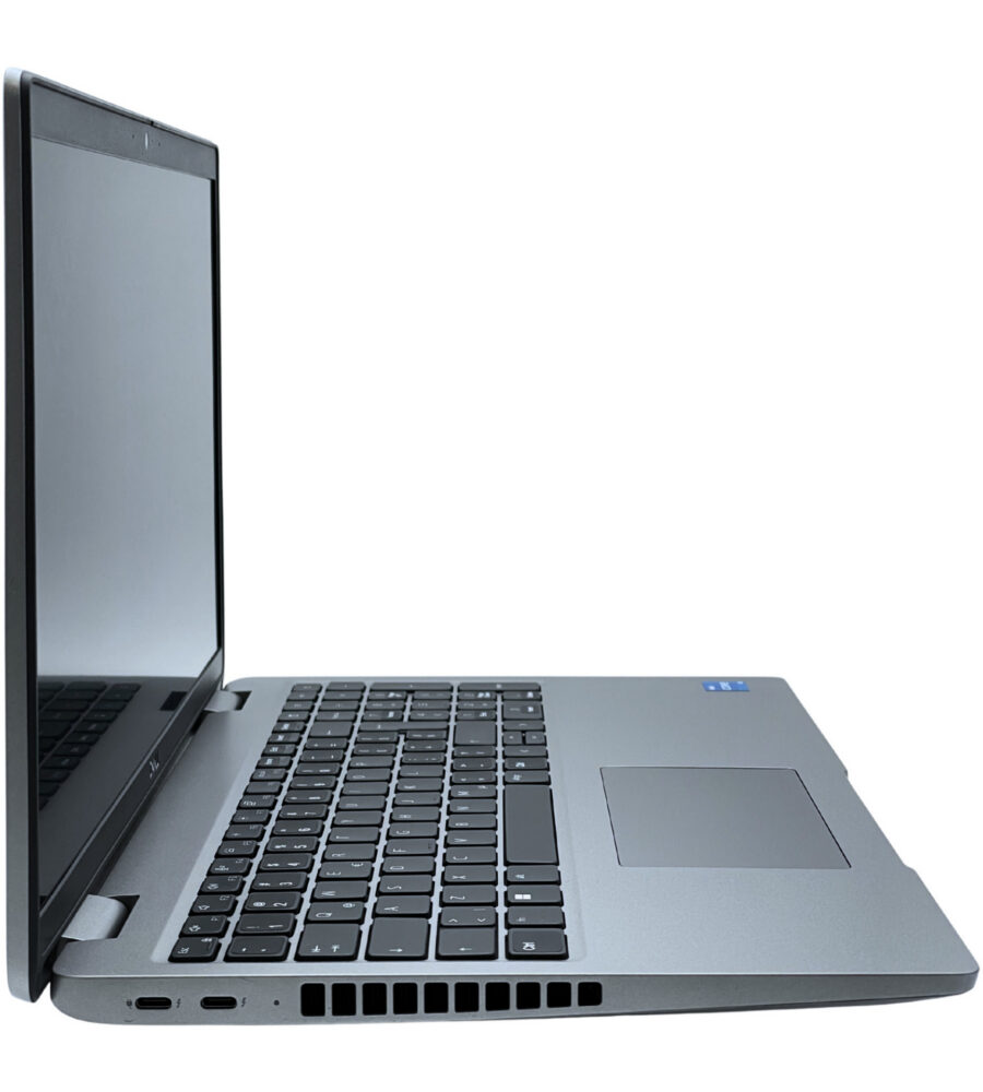 Dell Latitude 5540 – lewy bok laptopa Dell Latitude 5540 widok z lewej strony obudowy na porty USB i zasilanie