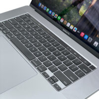 Apple MacBook Pro A2141 i9-9980HK 64 1TB - 176 cykli