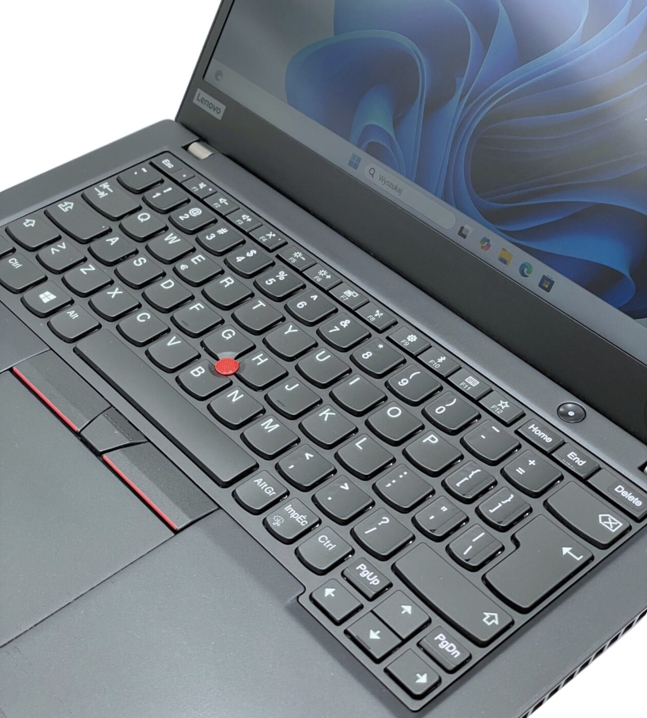 Lenovo ThinkPad X390 i5