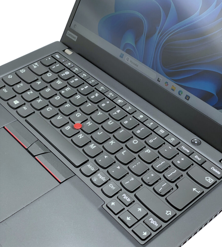 Lenovo ThinkPad X390 i5 (6) Lenovo ThinkPad X390 i5