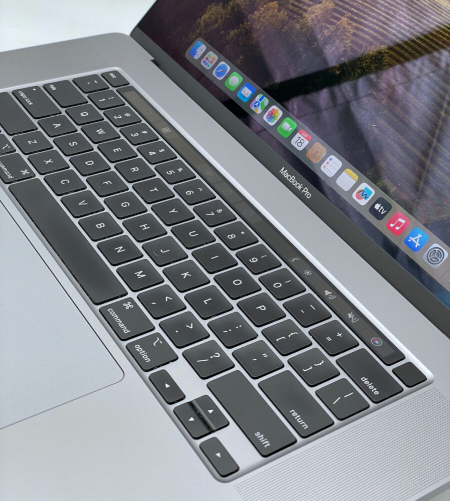 Apple MacBook Pro A2141 i9 (6) Apple MacBook Pro A2141 i9