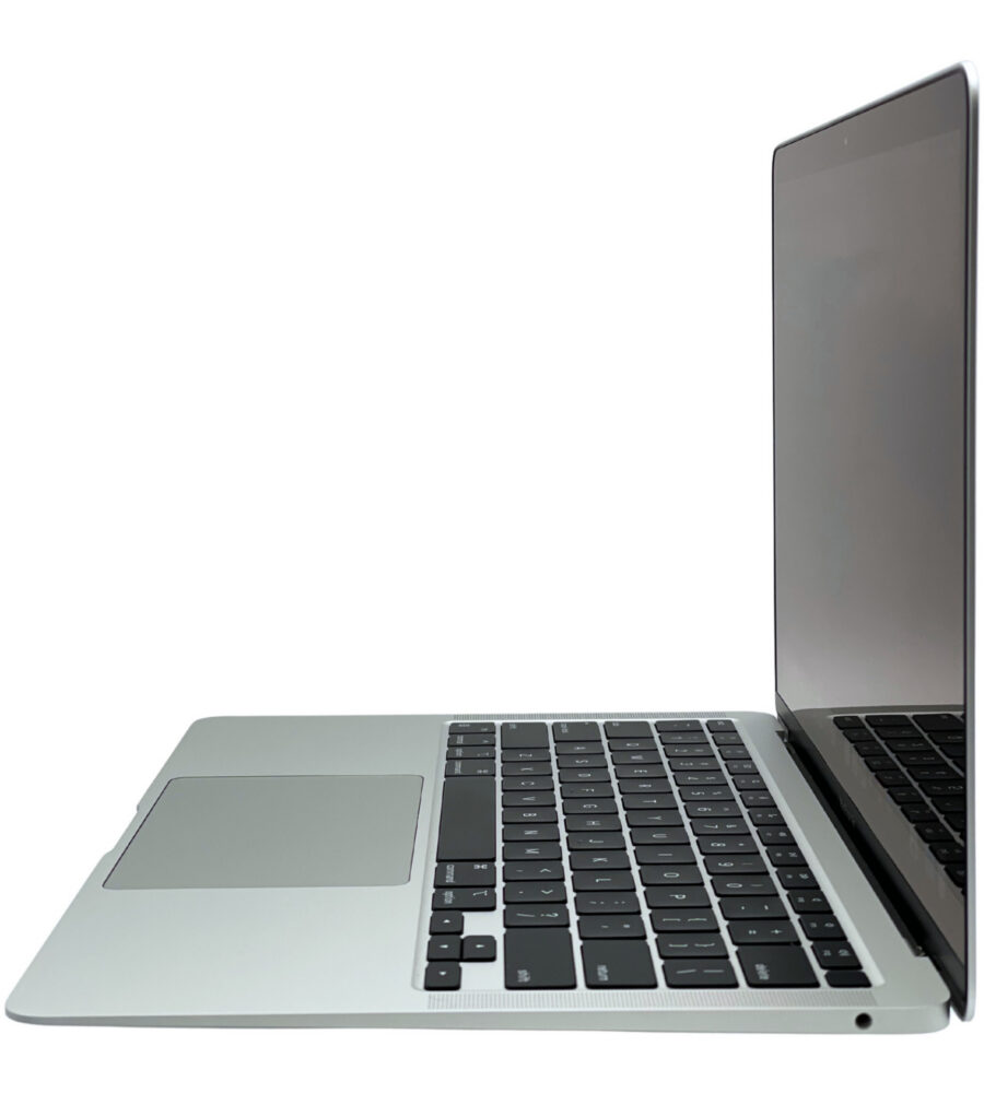 Apple MacBook Air 13 A2337 – prawa strona porty Apple MacBook Air 13 A2337 profil z prawej strony gniazdo słuchawkowe