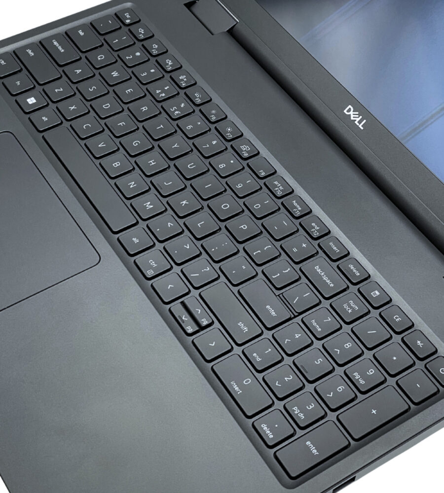 Dell Precision 7670 i7