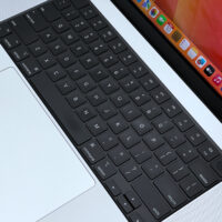 Apple MacBook Pro A2485 M1 Pro Silver (6)