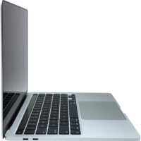 Apple MacBook Pro 13 A2338 lewy profil obudowy uniwersalne złącza Thunderbolt 4
