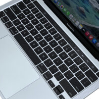 Klawiatura Magic Keyboard z Touch Bar i Touch ID w laptopie Apple MacBook Pro 13 A2338 Silver