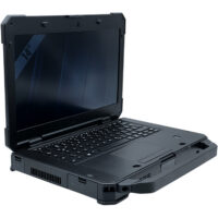 Dell Latitude 5424 Rugged – lewy bok pod kątem Dell Latitude 5424 Rugged widok z lewej strony pod kątem prezentujący ochronne klapki portów