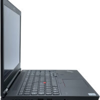 Lenovo ThinkPad P15 Gen 1 – profil lewej strony Lenovo ThinkPad P15 Gen 1 profil lewego boku obudowy z portami rozszerzeń