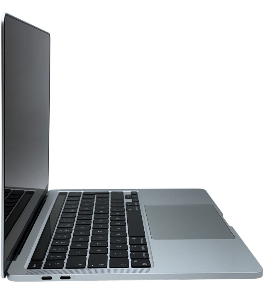 Apple MacBook Pro 13 A2338 – lewy profil laptopa Apple MacBook Pro 13 A2338 profil lewej strony z portami komunikacyjnymi