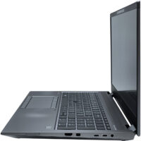 HP ZBook Fury 15 G7 prawy profil obudowy złącza zasilania i wyloty chłodzenia