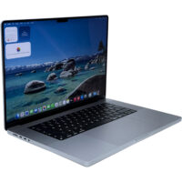 Apple MacBook Pro A2485 M1 PRO krótki shift (2) Laptop Apple MacBook Pro 16 A2485 • Apple M1 Pro • 32GB RAM • 512GB SSD • 16" Retina • ISO