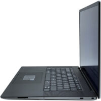 Dell Precision 5680 – porty z prawej strony Dell Precision 5680 prawy bok urządzenia interfejsy i czytnik kart
