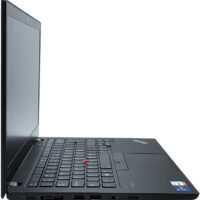 Lenovo ThinkPad T14 G2 – porty z lewej strony Lenovo ThinkPad T14 G2 lewy profil obudowy z bliska złącza Thunderbolt i sieciowe